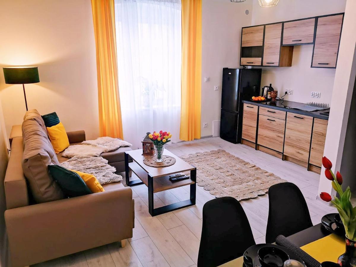 Apartament Celebrity Apartman Leśna Kültér fotó